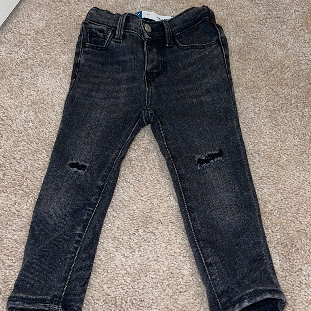 2T old navy jeans